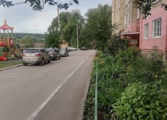 Продам 1-ком. квартиру, 36 м2, Димитровград, улица Осипенко, 11