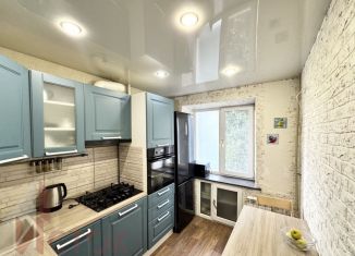 Продам 2-комнатную квартиру, 55.8 м2, Саратов, 2-я Садовая улица, 36/40