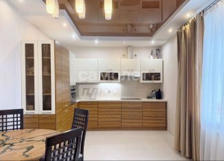 3-комнатная квартира на продажу, 119 м2, Киров, Никитская улица, 134