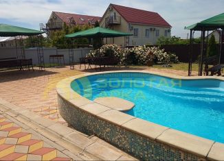 Продам дом, 526 м2, станица Голубицкая, Цветочная улица