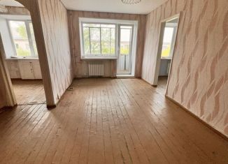 Продаю 2-комнатную квартиру, 42 м2, Троицк, улица имени Н.К. Крупской, 12