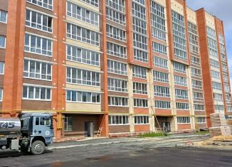 Продам 2-ком. квартиру, 85.4 м2, Йошкар-Ола, микрорайон Мирный, улица Кирова, 27