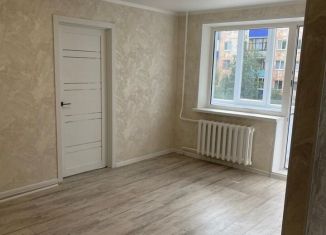 Продаю 2-комнатную квартиру, 45 м2, Салават, улица Калинина, 23