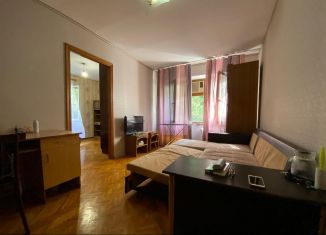 Продам 2-комнатную квартиру, 40 м2, Краснодар, улица имени Калинина, 13к42, микрорайон Юбилейный