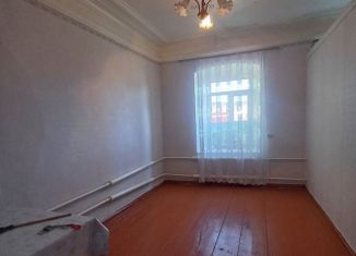 Продается 2-ком. квартира, 35.8 м2, Чистополь, улица Маринина, 8