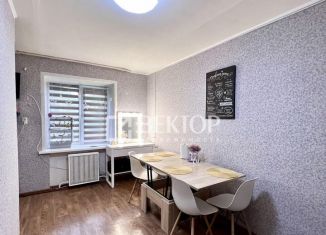 Продам 3-комнатную квартиру, 60.2 м2, поселок Караваево, Жашковская улица, 12