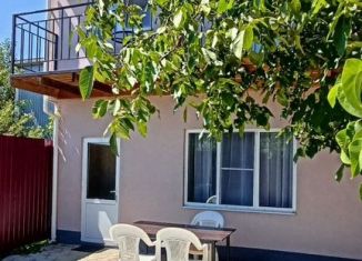 Аренда дома, 65 м2, станица Благовещенская, улица Слесова, 1