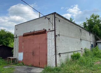 Сдаю гараж, 30 м2, Новоалтайск, улица Космонавтов, 12А