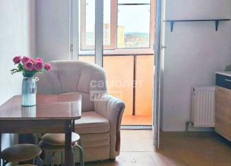 Продаю 1-ком. квартиру, 41 м2, Горячий Ключ, улица Ленина, 193Г