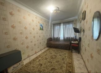 Сдам в аренду комнату, 17 м2, Санкт-Петербург, улица Бабушкина, Невский район