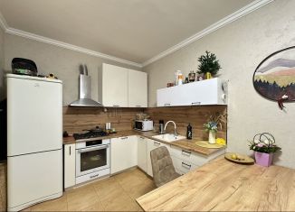 Сдается 3-ком. квартира, 50 м2, Сочи, Курортный проспект, 98/18А, микрорайон Приморье
