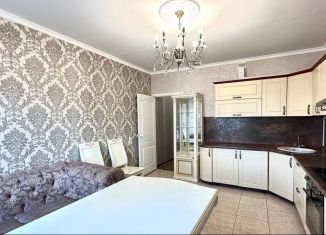 Продаю 2-комнатную квартиру, 64 м2, Ростов-на-Дону, улица Петренко, 28, ЖК Суворовский