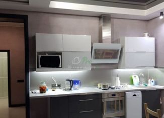 Продам 2-ком. квартиру, 54.6 м2, Ейск, улица Свободы, 38/2