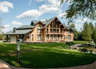 Продам дом, 775 м2, деревня Новинки