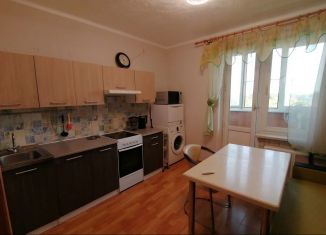 Продам 1-ком. квартиру, 44 м2, Подольск, Силикатная улица, 6/3