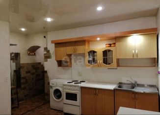 Продаю однокомнатную квартиру, 22.8 м2, Тюмень, улица Республики, 220