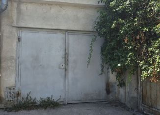 Продаю гараж, 18 м2, Ялта, Красноармейский въезд