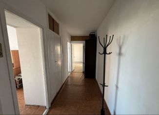 Аренда трехкомнатной квартиры, 65 м2, Колпино, улица Металлургов