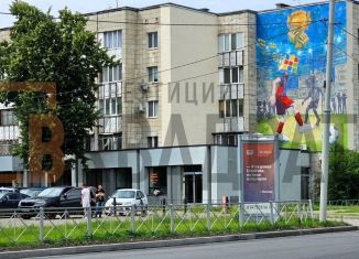 Продается торговая площадь, 54 м2, Татарстан, проспект Ибрагимова, 32А