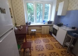 Сдается 2-ком. квартира, 72 м2, Тюмень, улица Салтыкова-Щедрина, 34