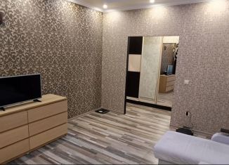 Продается 3-ком. квартира, 71.4 м2, Подольск, улица Генерала Смирнова, 10