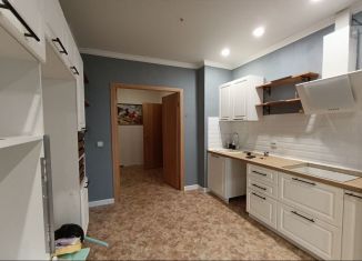 Продаю двухкомнатную квартиру, 53.2 м2, Тобольск, ЖК Ермак-3, 15-й микрорайон, 27