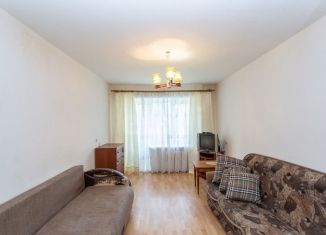 Продам 1-ком. квартиру, 30.7 м2, Тобольск, Октябрьская улица, 57
