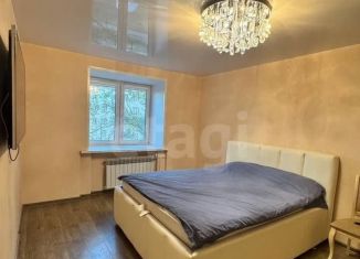 Продаю 2-комнатную квартиру, 51.9 м2, Тюмень, улица Самарцева, 30, Калининский округ