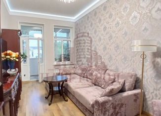 Продается 3-ком. квартира, 82.7 м2, Феодосия, улица Назукина, 1