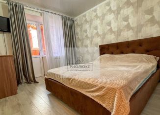 Продается 1-комнатная квартира, 47 м2, Магнитогорск, проспект Ленина, 82