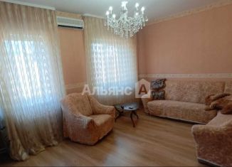 2-ком. квартира на продажу, 70 м2, Волгодонск, улица Гагарина, 6Г