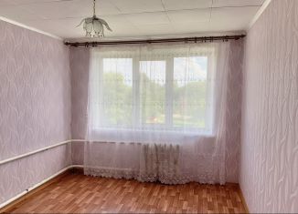 Продам 2-комнатную квартиру, 50.1 м2, Лукоянов, 2-й микрорайон, 15