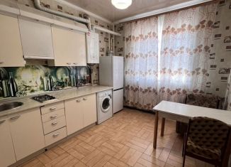 Однокомнатная квартира в аренду, 40 м2, Армавир, Туапсинская улица, 45