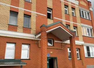 2-комнатная квартира на продажу, 55.3 м2, Арск, улица Зайнуллина, 12А