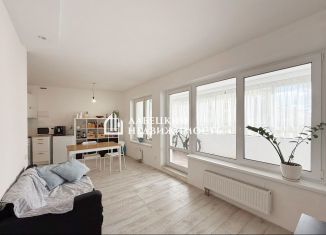 Продаю трехкомнатную квартиру, 84.4 м2, деревня Мистолово, Горная улица, 19к1