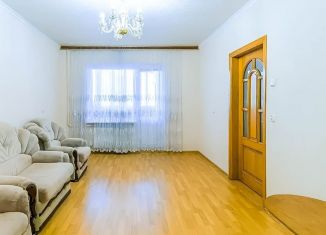 Продам 3-ком. квартиру, 74.2 м2, Краснодар, улица 70-летия Октября, 32, микрорайон Юбилейный