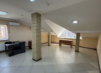 Сдается в аренду офис, 40 м2, Ставрополь, улица Пирогова, 94А