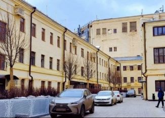 Сдается в аренду помещение свободного назначения, 20 м2, Москва, улица Арбат, 4с1, район Арбат