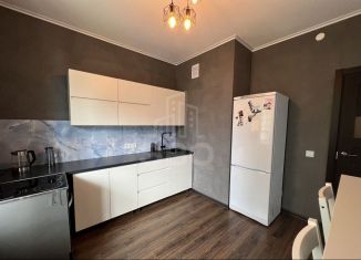 Сдается в аренду однокомнатная квартира, 32.1 м2, Мурино, улица Шувалова, 27/7, ЖК Гринландия-2