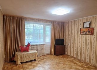 Трехкомнатная квартира на продажу, 76.2 м2, Йошкар-Ола, бульвар Чавайна, 15