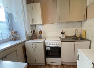 Сдается в аренду 2-ком. квартира, 56 м2, Республика Башкортостан, улица Левитана, 22/4