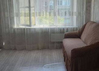 Продаю двухкомнатную квартиру, 52 м2, Армавир, улица Луначарского, 406