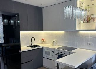 Сдача в аренду однокомнатной квартиры, 40 м2, Саратов, Новоузенская улица, 200Д