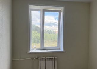 Однокомнатная квартира на продажу, 33.4 м2, поселок городского типа Белоярский, Отрадная улица