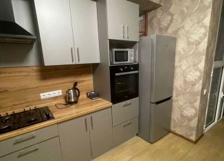 Продаю 1-ком. квартиру, 43.7 м2, село Небуг, улица Газовиков, 3А/1