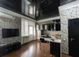 Сдаю квартиру студию, 48 м2, Махачкала, Атланаульская улица, 4