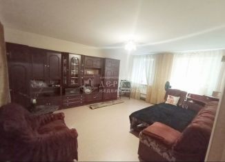 Продам 2-ком. квартиру, 53.8 м2, Ленинск-Кузнецкий, улица Зварыгина, 2