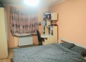 Сдам в аренду 3-ком. квартиру, 48 м2, Севастополь, улица Софьи Перовской, 48