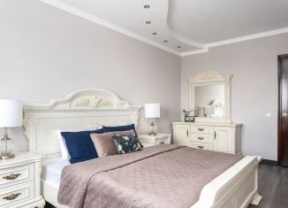 Сдам в аренду 2-комнатную квартиру, 70 м2, Калининград, Эпроновская улица