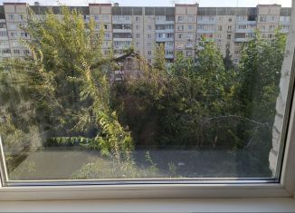 Продажа 2-ком. квартиры, 51.9 м2, Тюмень, улица 50 лет Октября, 33